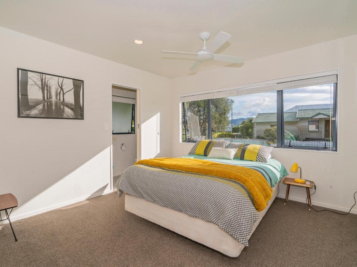 Sunlight Bach - Whitianga Holiday Home Ngoại thất bức ảnh